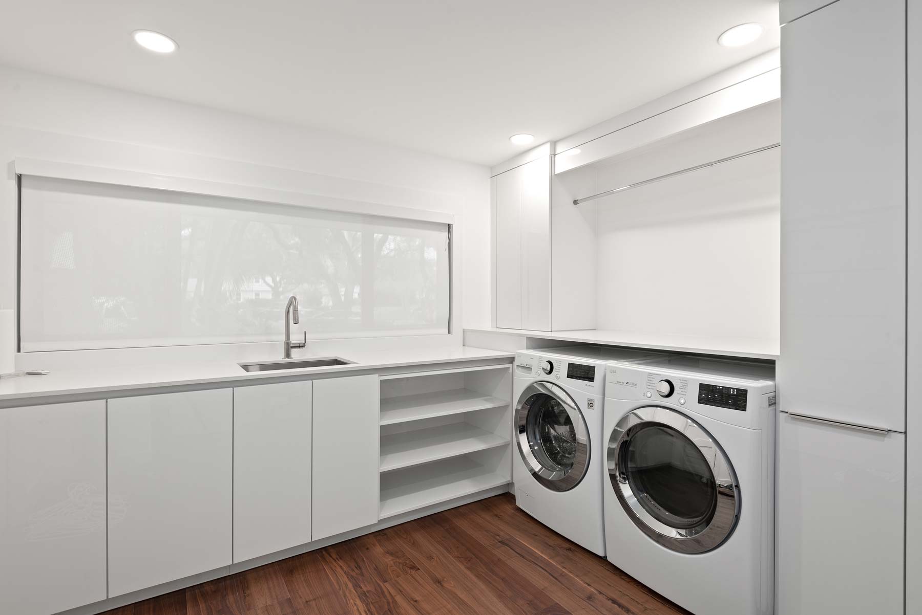 sw-kitchens-laundry-09