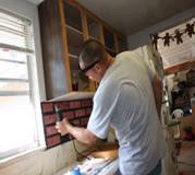 cabinet-refacing-process-04