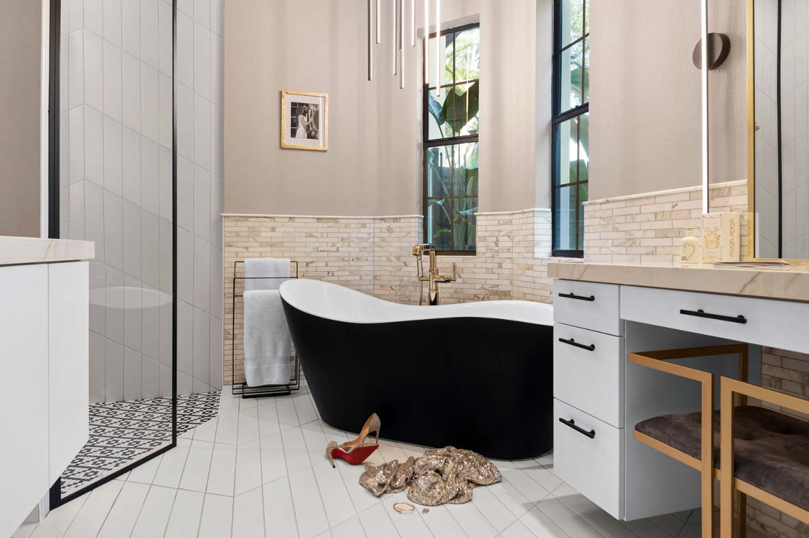 12-6-22-A-Modern-Bathroom-Mediterranean-Style-Home-P12 modern slipper tub in winter park, fl