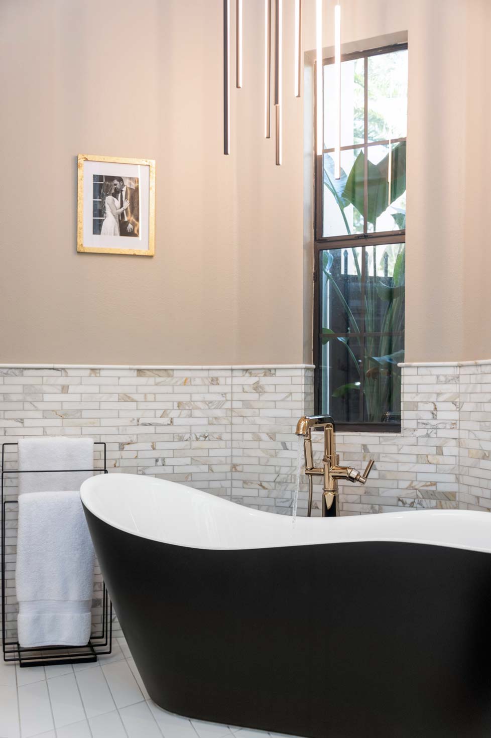 12-6-22-A-Modern-Bathroom-Mediterranean-Style-Home-P4 slipper tub in winter park fl