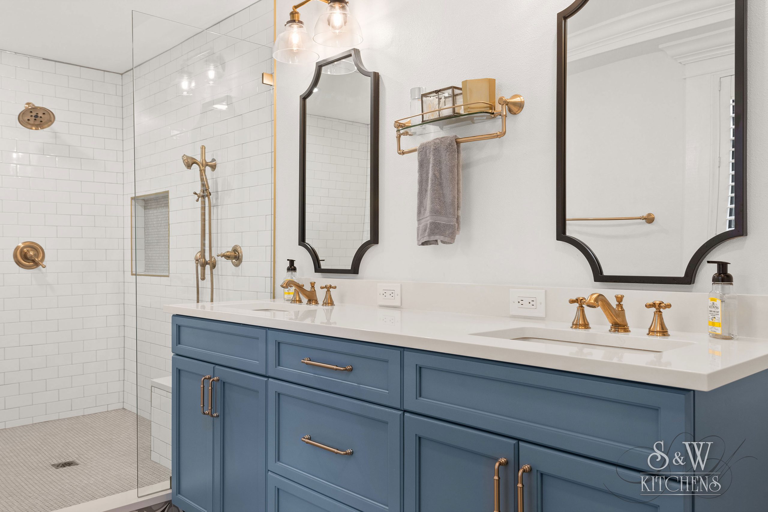 Blog-P1-SW-OHearn-4 blue bathroom vanity in tampa fl
