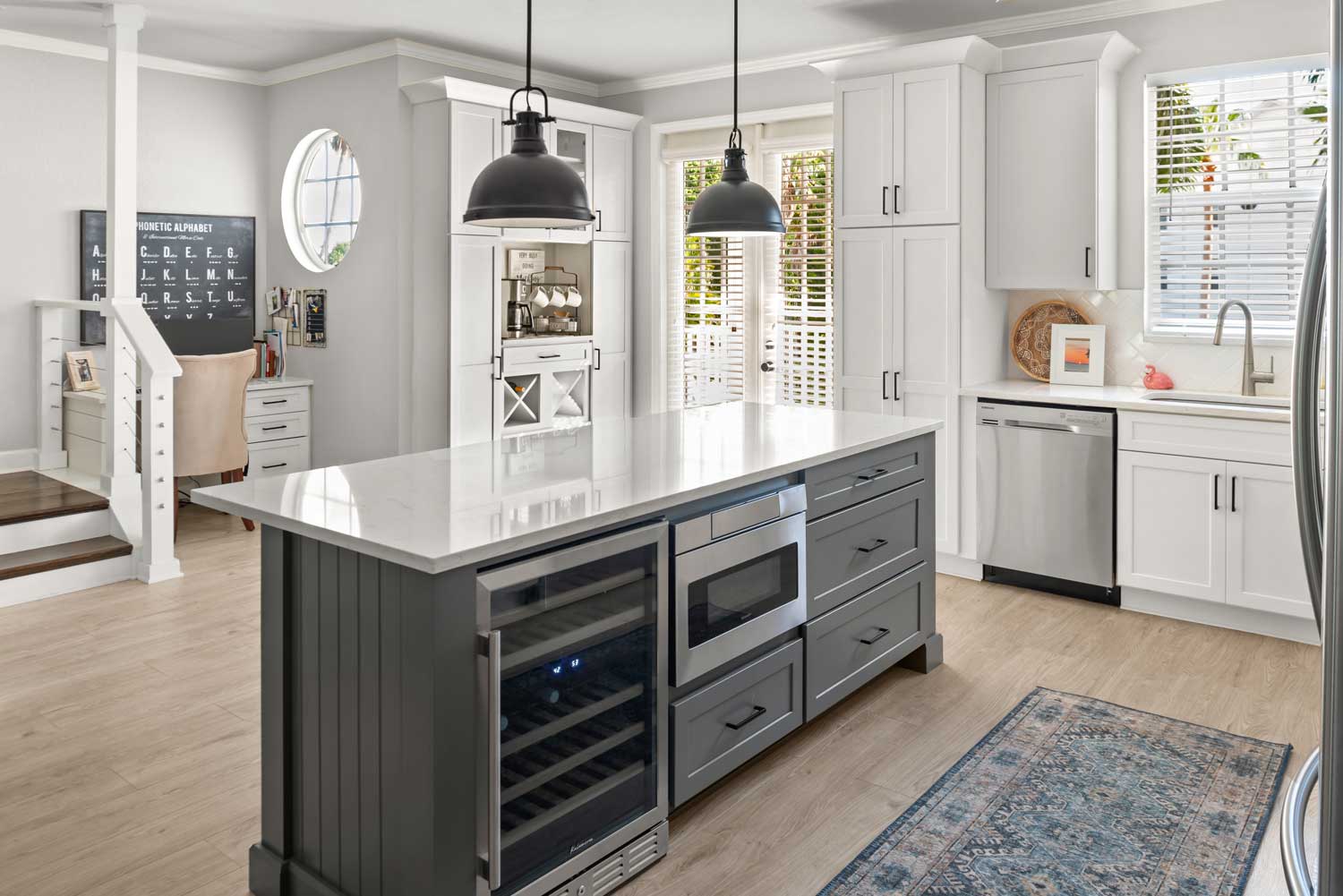 P12-5-Dreamy-Kitchen-Makeovers-Neutral-Color-Palettes nautical kitchen in tampa