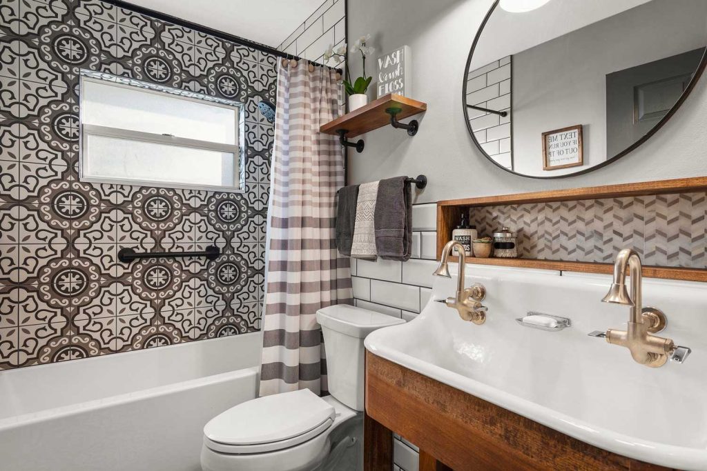 04-21-23-Fresh-Designs-Same-Layouts-for-3-Bathroom-Remodels-P4