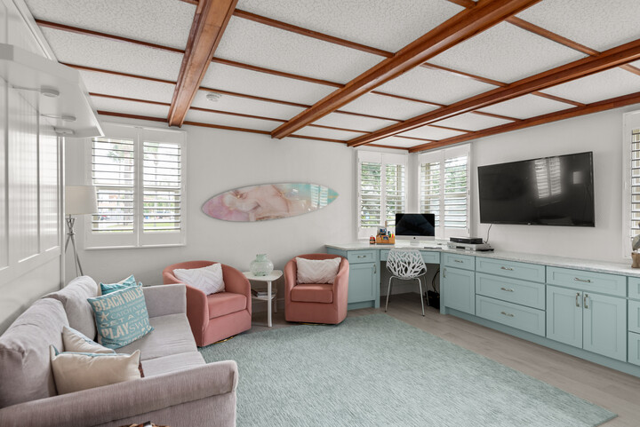 S-W-Mooy--4--720x481-2e3c42ea-bf03-4c60-9f9f-4bcb44a427c0 historic condo gets a makeover