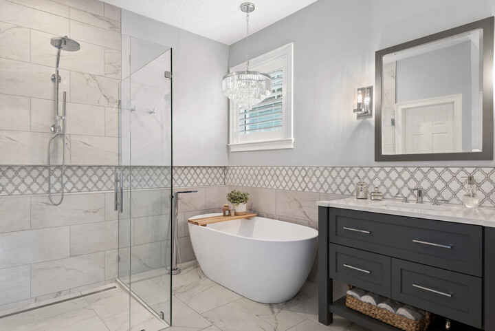 S-W---Ackerman-Master----4--720x481-a446c747-7680-4de6-b523-d0e5783c7d72 bathroom remodel in seminole county