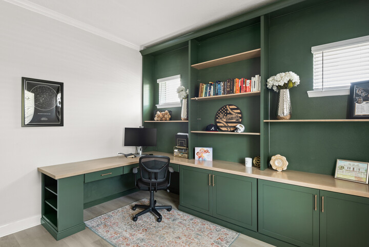 S-W-Crawford-Office--3--720x481-48ace5a9-f122-48f8-8c08-68b15bb33876 home office makeover