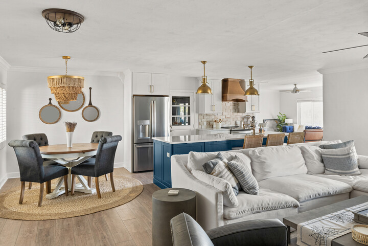 S-W-Meeks-Kitchen--2--720x481-e1761763-4cdf-4e32-b2d6-466afa45e493 open concept living space and kitchen