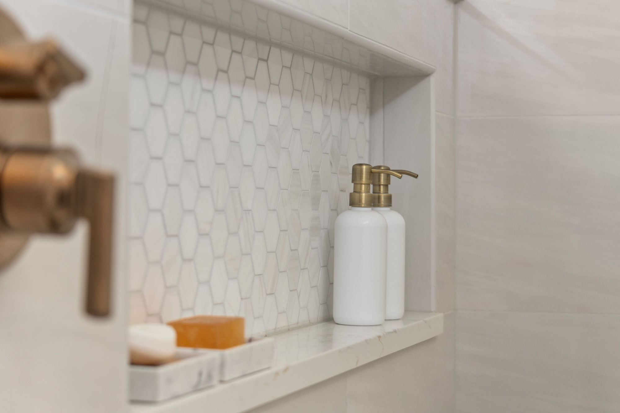 19-S-W-Flick-Bathroom--10-