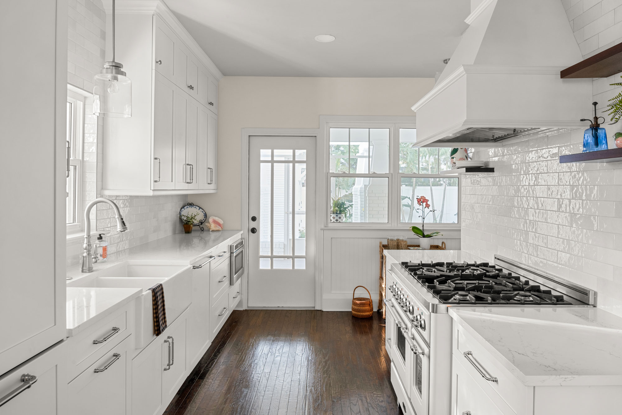 20-S-W-Hulslander-Kitchen--1-