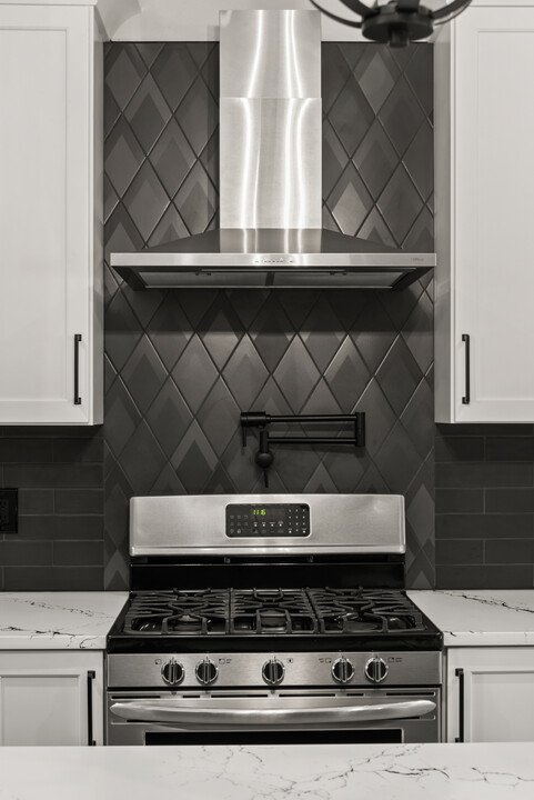 S-W-Bell-Kitchen--11--481x720-5d3cb987-a470-4625-85e4-1d3756010d23