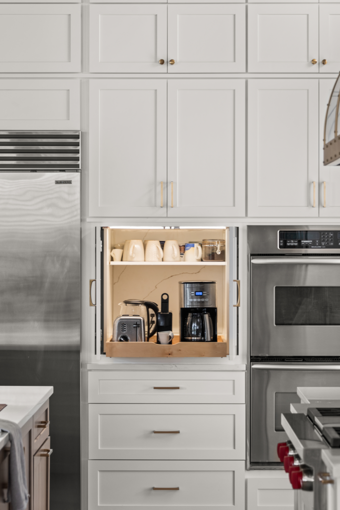 S-W-Evanoff-Kitchen--15--1001x1500-c6ebef58-656d-4a88-a8bb-8a46549c7f6c