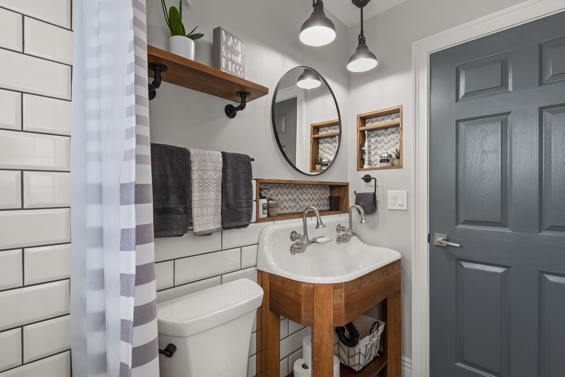 S-W---Kraus-Bathroom----6-